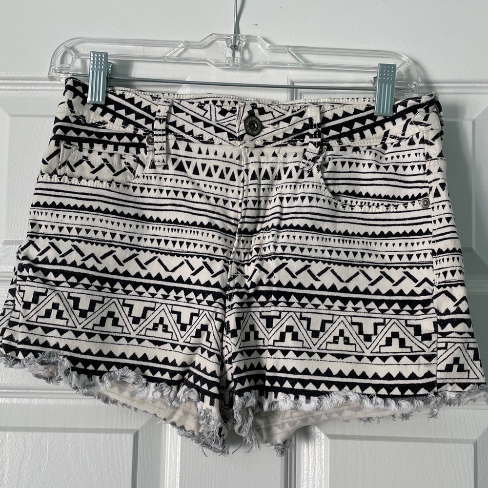 Bullhead Aztec Print Jean Shorts